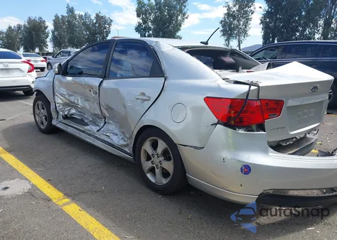 2010 Kia Forte Ex из США, поврежденный, VIN KNAFU4A20A5107010